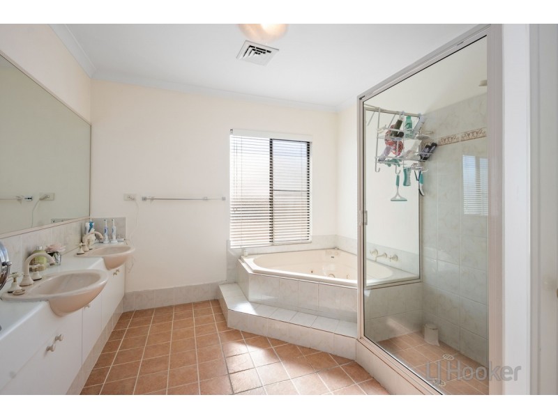 84 Bucktin Street, Collie WA 6225