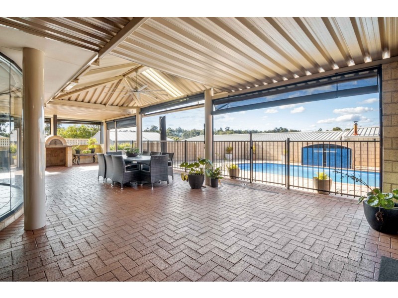 84 Bucktin Street, Collie WA 6225