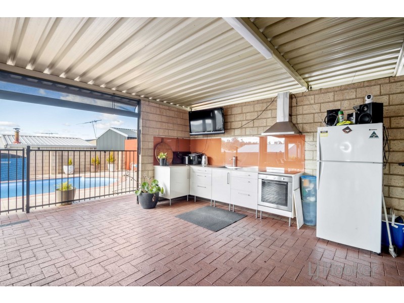 84 Bucktin Street, Collie WA 6225