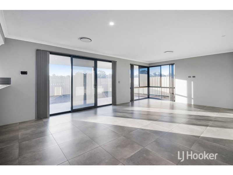 55 Wicklow Boulevard, Dalyellup WA 6230