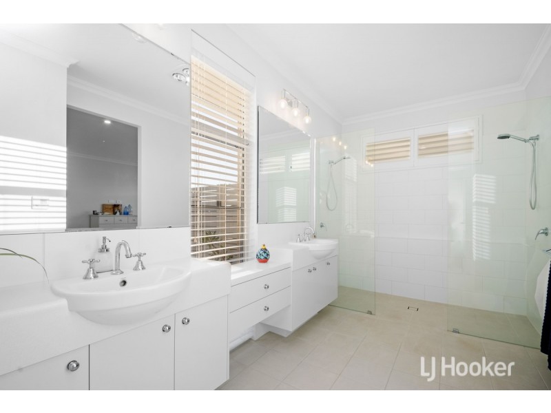 77 Chestnut Boulevard, Millbridge WA 6232