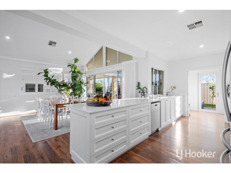 77 Chestnut Boulevard, Millbridge WA 6232