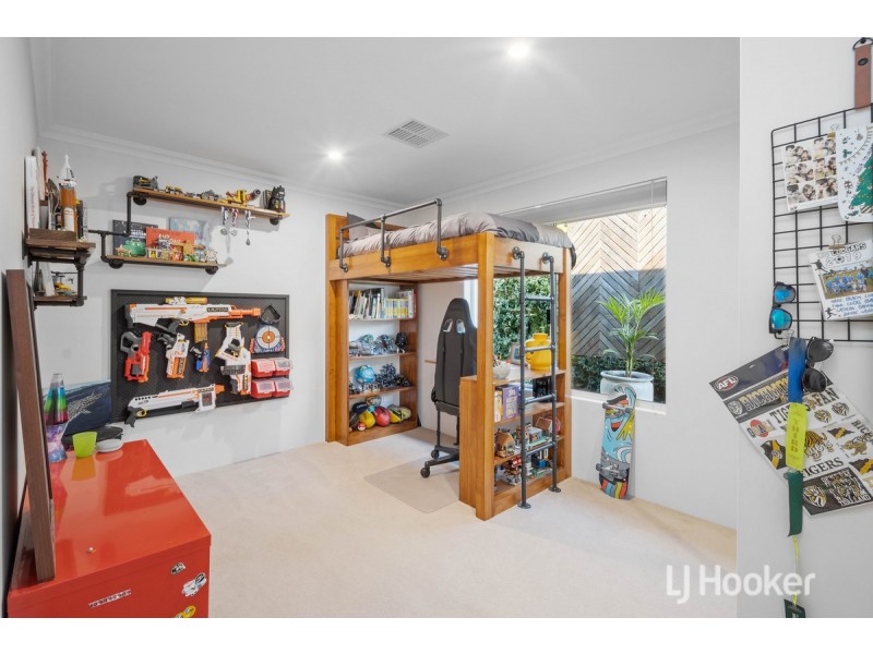 77 Chestnut Boulevard, Millbridge WA 6232