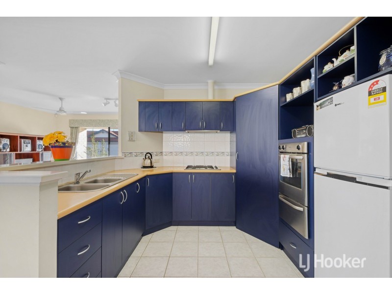 11/24 Blue Wren Drive, Eaton WA 6232