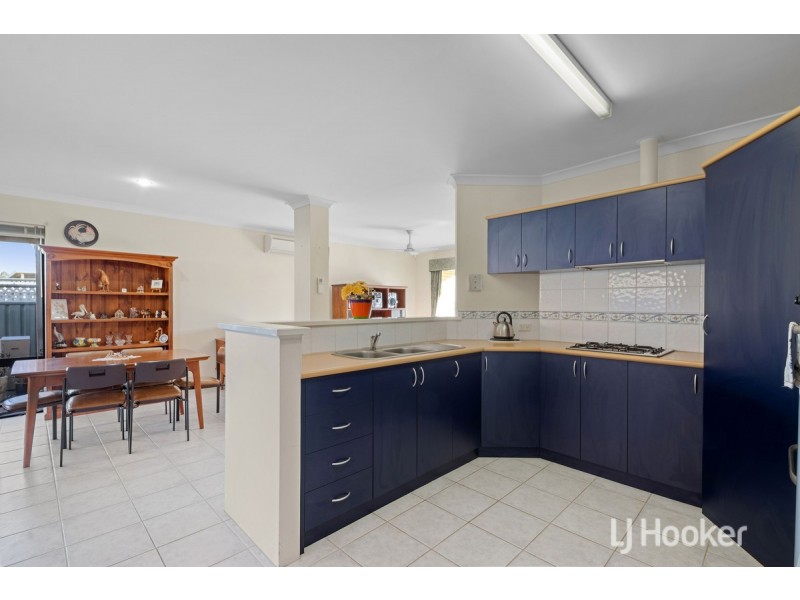 11/24 Blue Wren Drive, Eaton WA 6232