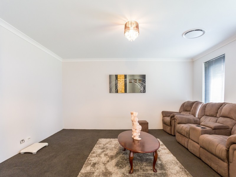 35 Connemara Way, Australind WA 6233