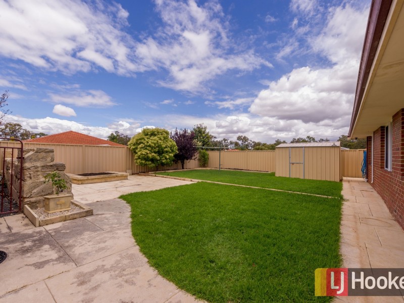4 Silvergull Terrace, Australind WA 6233
