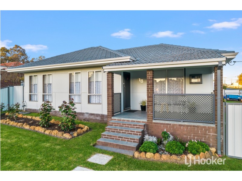 18 Blaydon Road, Collie WA 6225