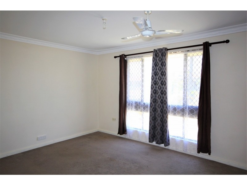 6 Ganfield Street, Carey Park WA 6230
