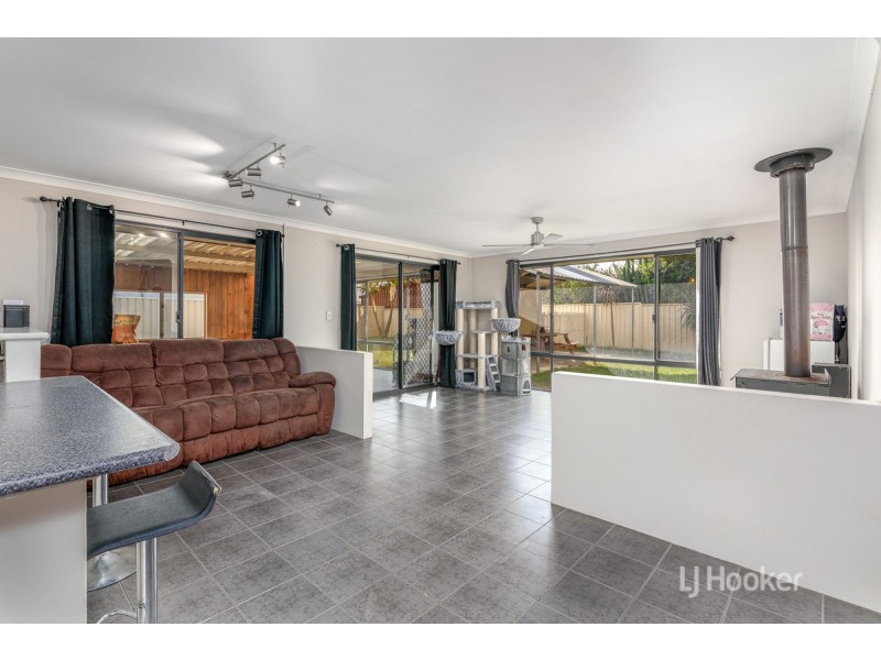 15 Cleveland Bay Avenue, Eaton WA 6232