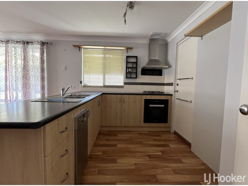 16 Jasmine Way, Glen Iris WA 6230