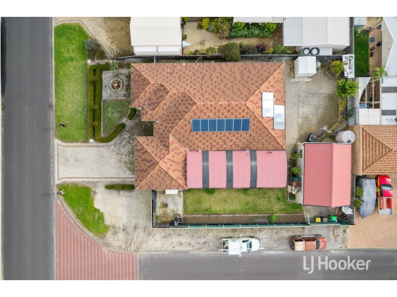 14 Braidwood Drive, Australind WA 6233