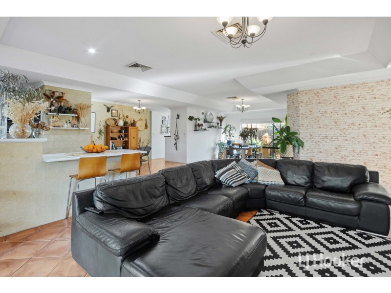 14 Braidwood Drive, Australind WA 6233