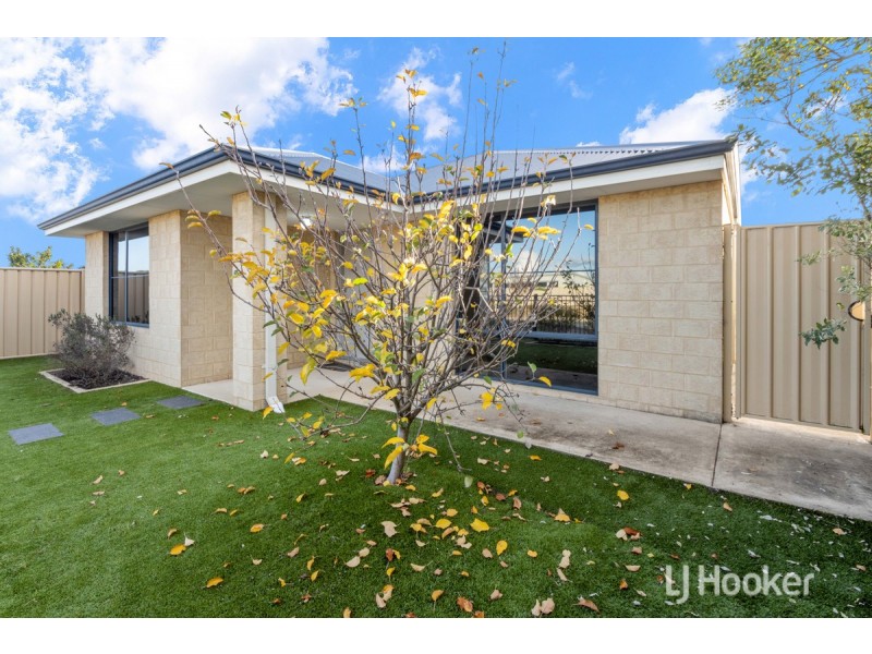 340 Parade Road, Dalyellup WA 6230