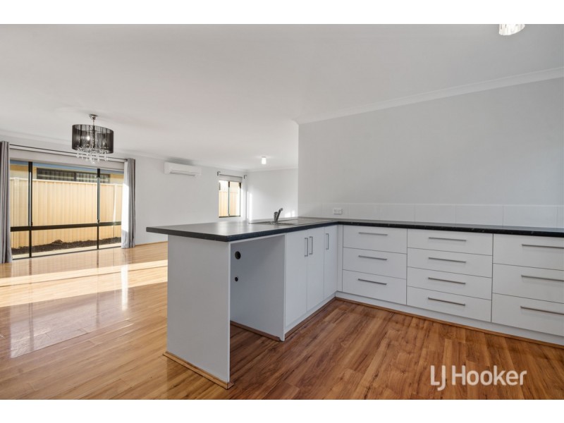 340 Parade Road, Dalyellup WA 6230