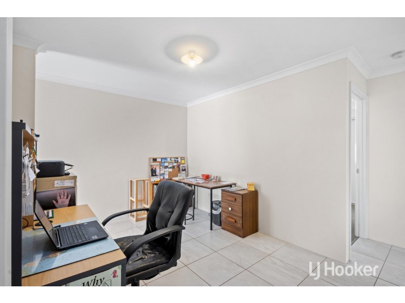 16 Irwin Street, Collie WA 6225