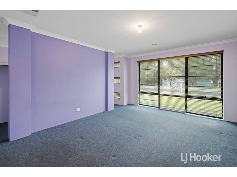 17 Walingale Drive, Australind WA 6233