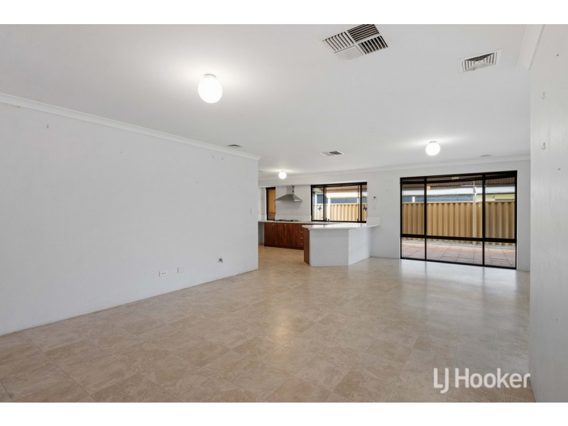 17 Walingale Drive, Australind WA 6233