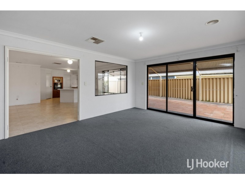 17 Walingale Drive, Australind WA 6233