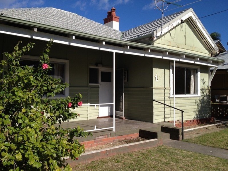 15 Sampson Road, Bunbury WA 6230