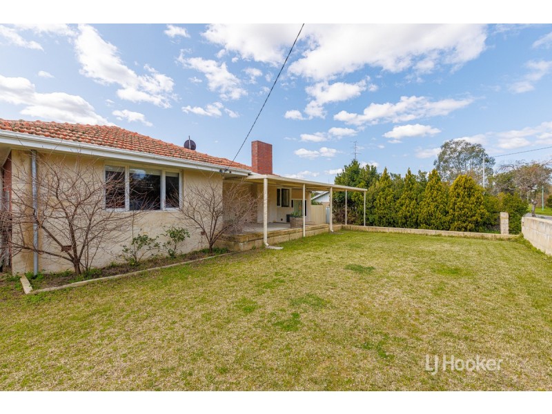 6 Wallrodt Crescent, Glen Iris WA 6230