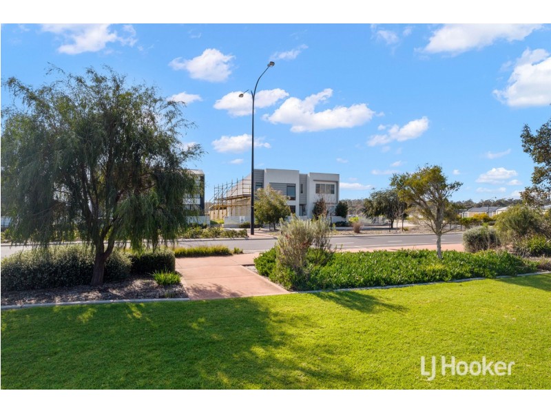29 Wicklow Boulevard, Dalyellup WA 6230