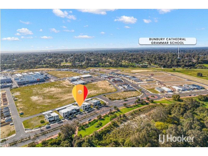 23 Wicklow Boulevard, Dalyellup WA 6230