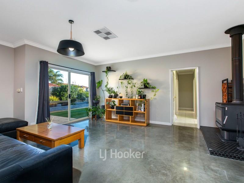 9 Pimelia Road, Glen Iris WA 6230