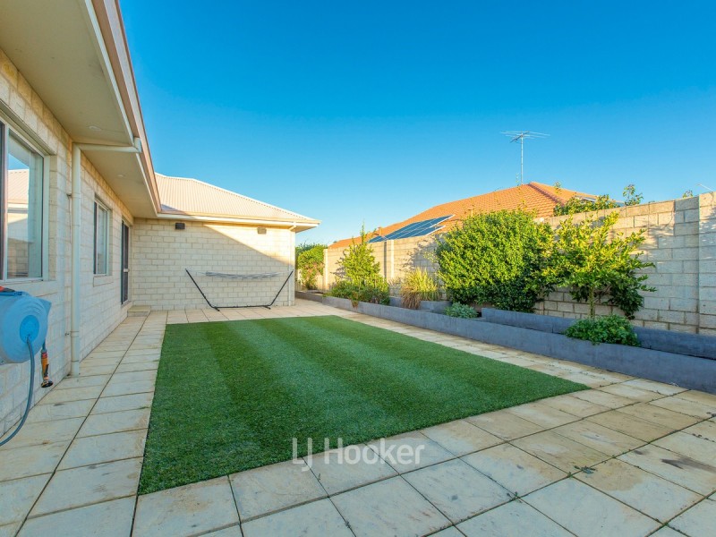 9 Pimelia Road, Glen Iris WA 6230