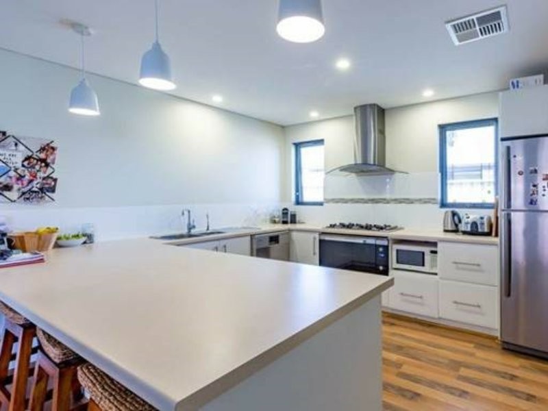 44 Lisa Road, Australind WA 6233