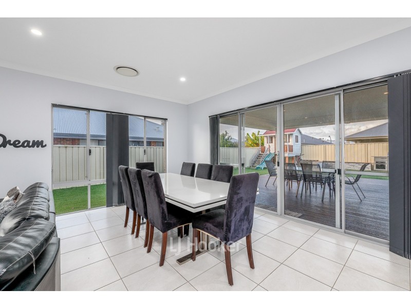 8 Ashpan Approach, West Busselton WA 6280