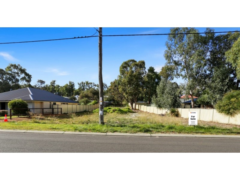 18 Irwin Street, Collie WA 6225