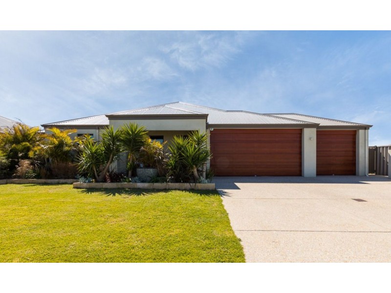12 Lapwing Road, Dalyellup WA 6230
