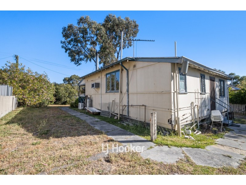 57 Riley Street, Collie WA 6225
