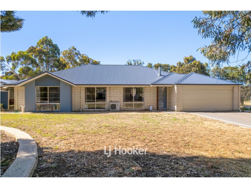 339 Prinsep Street North, Collie WA 6225