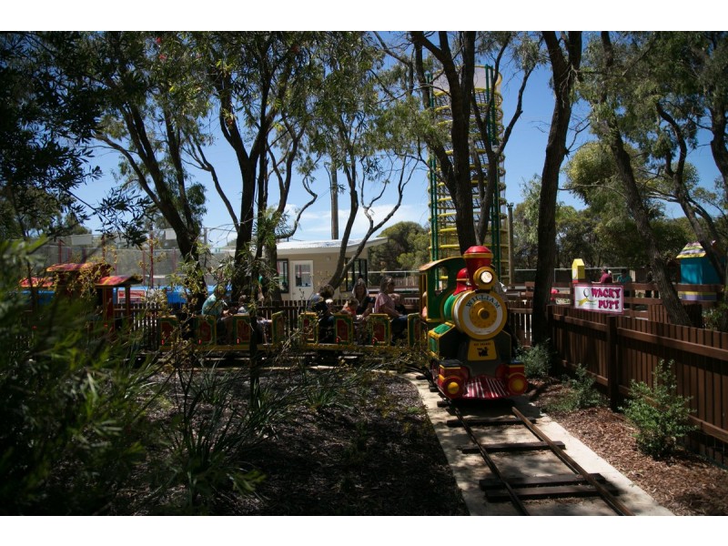 4 Quindalup Siding Road, Quindalup WA 6281