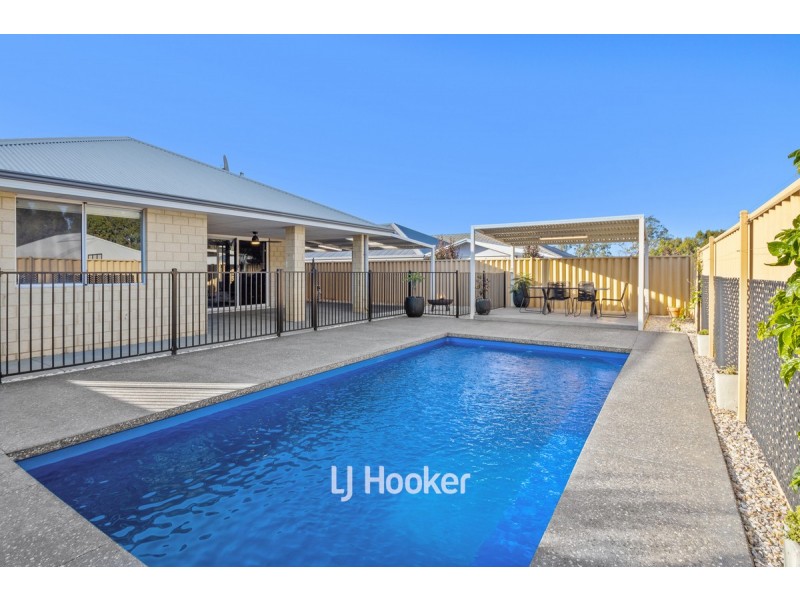 14 Unicup Way, Dalyellup WA 6230