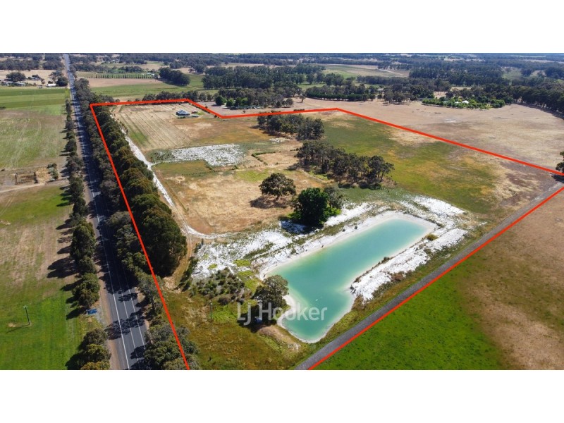 12 Gardiner Road, Cowaramup WA 6284