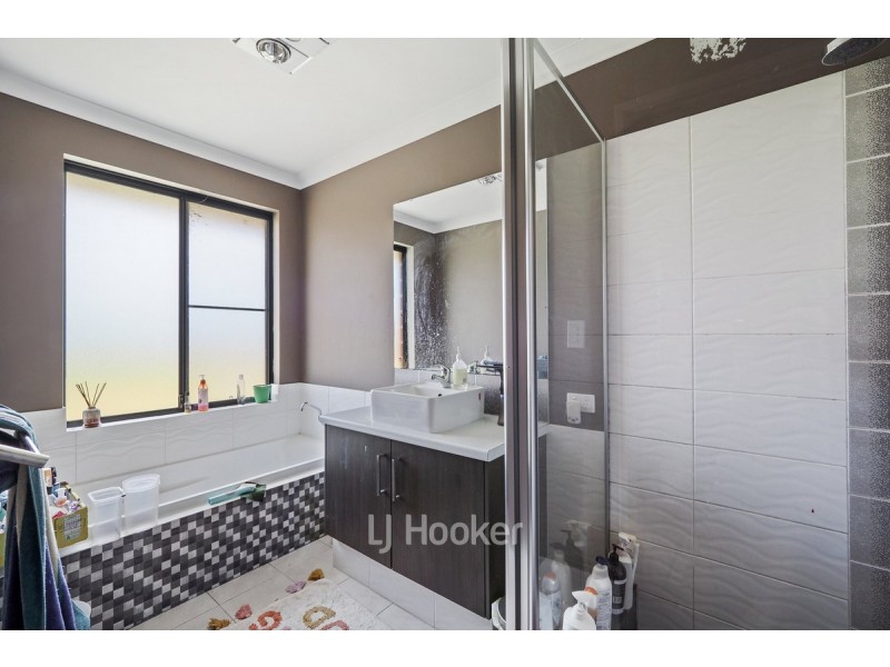 12 Gardiner Road, Cowaramup WA 6284