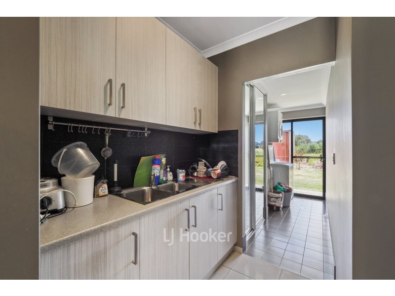 12 Gardiner Road, Cowaramup WA 6284