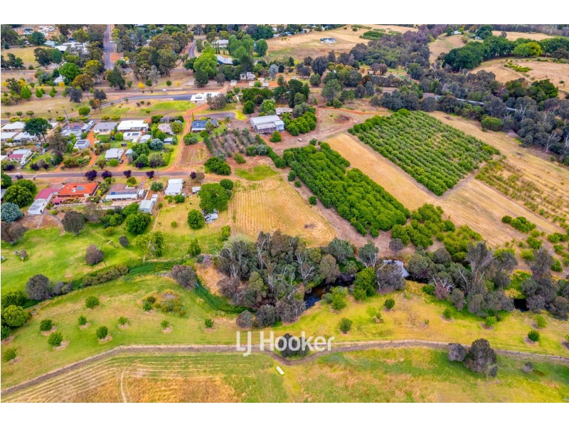 1 Jayes Road, Balingup WA 6253