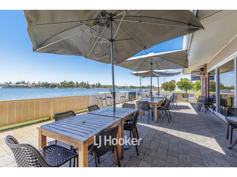 42 Cobblestone Drive, Bunbury WA 6230