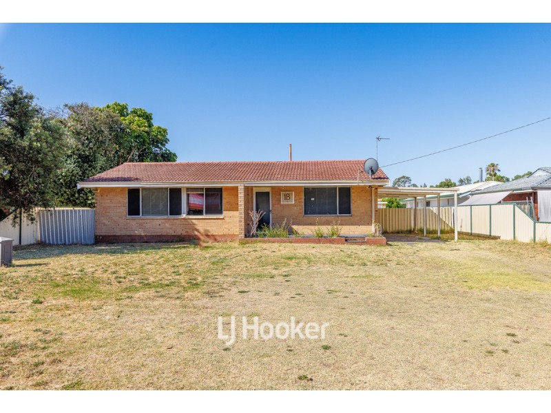 18 Wallrodt Crescent, Glen Iris WA 6230
