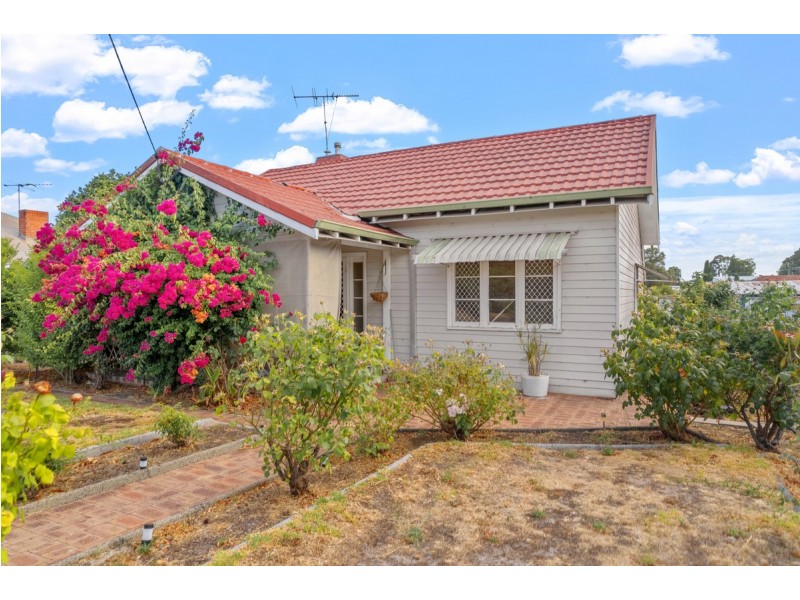 9 McKinley Street, Collie WA 6225