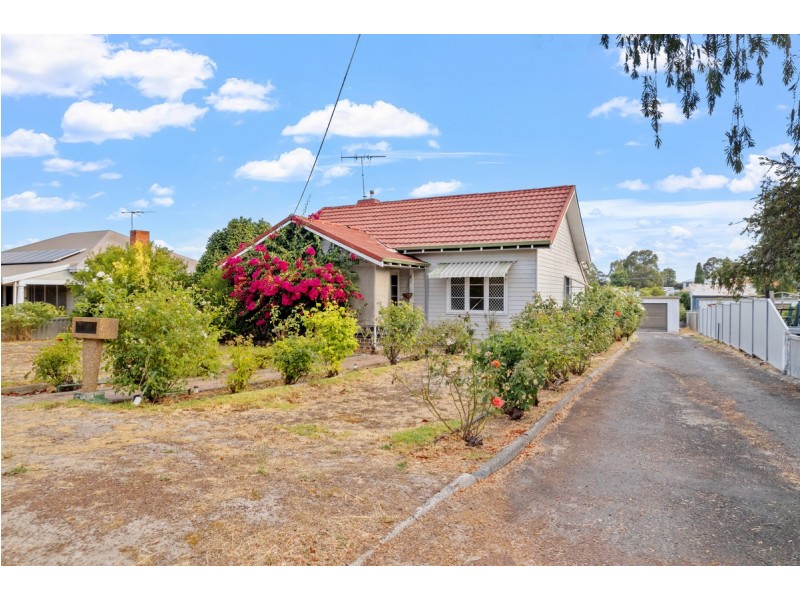 9 McKinley Street, Collie WA 6225