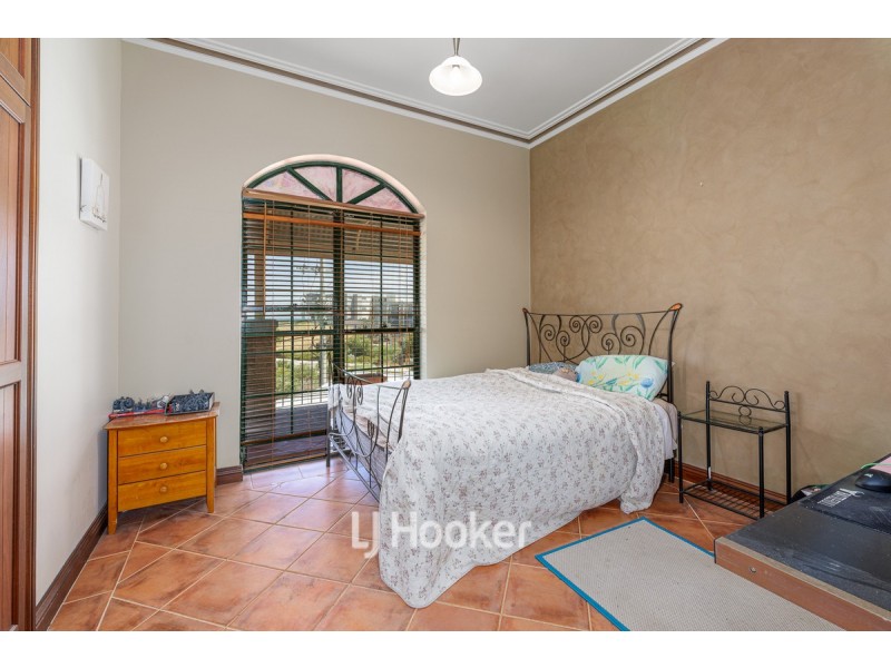 11 Birch Street, South Bunbury WA 6230