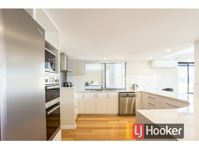 41 Portofino Crescent, Pelican Point WA 6230