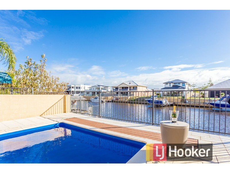 41 Portofino Crescent, Pelican Point WA 6230