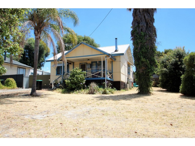 49 Atkinson Street, Collie WA 6225