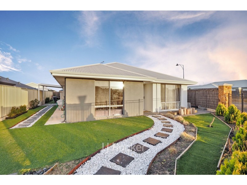 248 Dunsborough Lakes Drive, Dunsborough WA 6281